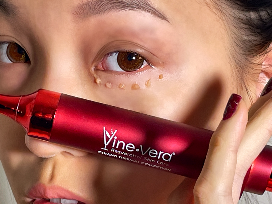 Vine Vera 詐騙評價不斷?揭開品牌爭議背後原因 5 眼周細紋bye bye—Vine Vera 白藜蘆醇錫安蒂無齡修護筆 1